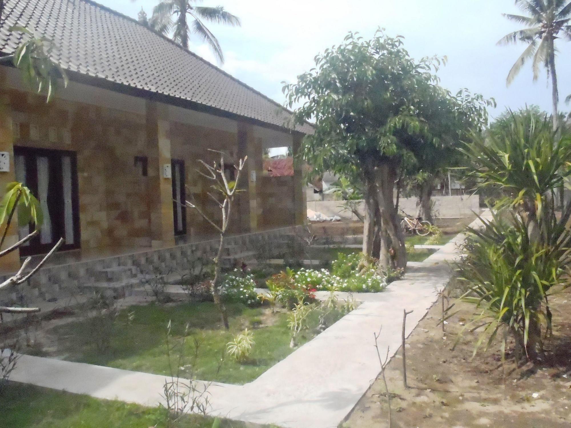 Bunutbali Villas88 Nusa Lembongan  Exterior photo